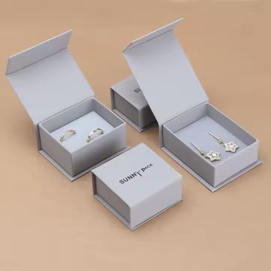 Wholesale Paper Jewelry Box for Necklaces, Rings, Earrings, and Watches with Custom Logo