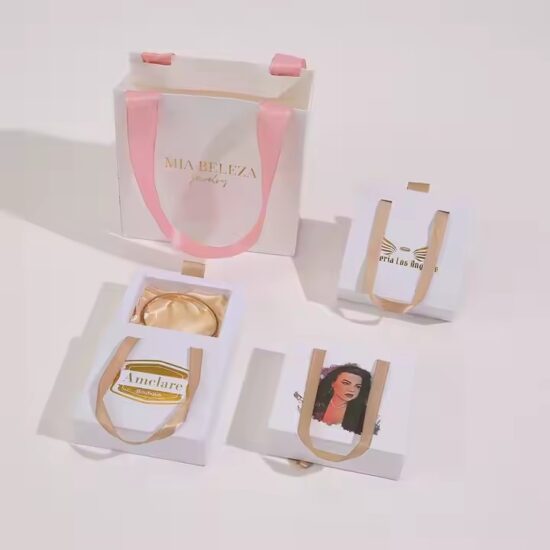 Luxury Custom Paper Jewelry Gift Box with Logo for Rings and Accessories