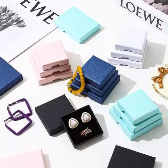 Wholesale Custom Paper Jewelry Boxes in Multiple Styles and Colors
