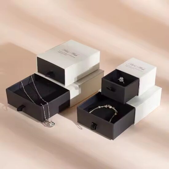 Custom Luxury Paper Jewelry Box with Personalized Logo for Elegant Packaging