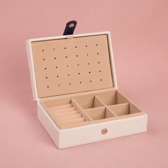 Customizable Women’s Genuine Leather Travel Jewelry Box with Logo