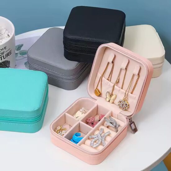 Custom Logo Portable Leather Jewelry Box for Rings and Earrings