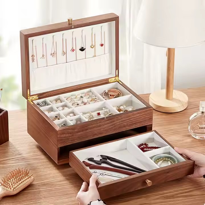 High-end wooden jewelry gift box with velvet lining and custom logo