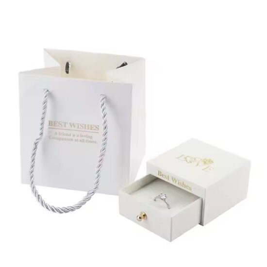 Custom Logo Luxury Gift Paper Jewelry Boxes with Elegant Finishes