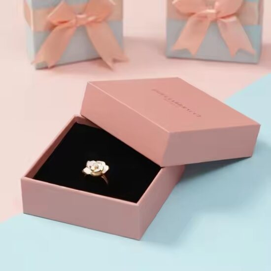 Eco-Friendly Custom Logo Recyclable Paper Jewelry Boxes for Rings and Gifts