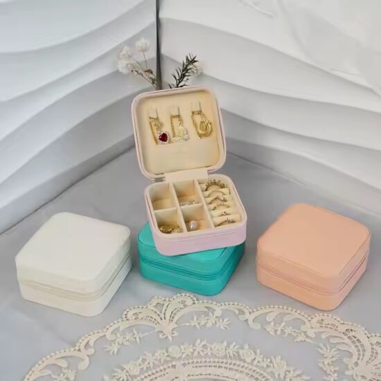 Best-Selling Cute Portable Travel Jewelry Box with Multiple Compartments