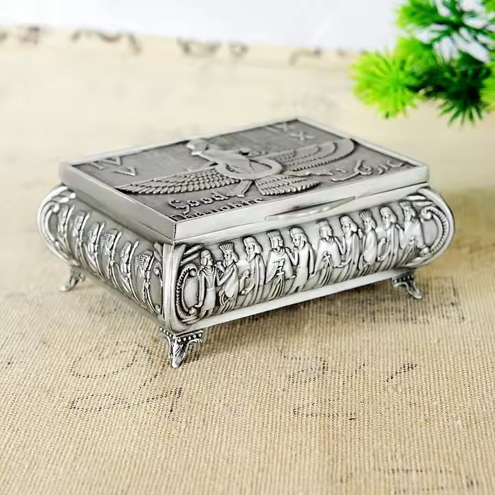 Luxury Vintage Decorative Metal Jewelry Box with Ornate Detailing