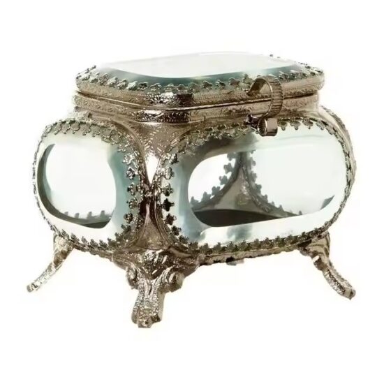 Luxury Vintage Decorative Metal Jewelry Box with Ornate Detailing
