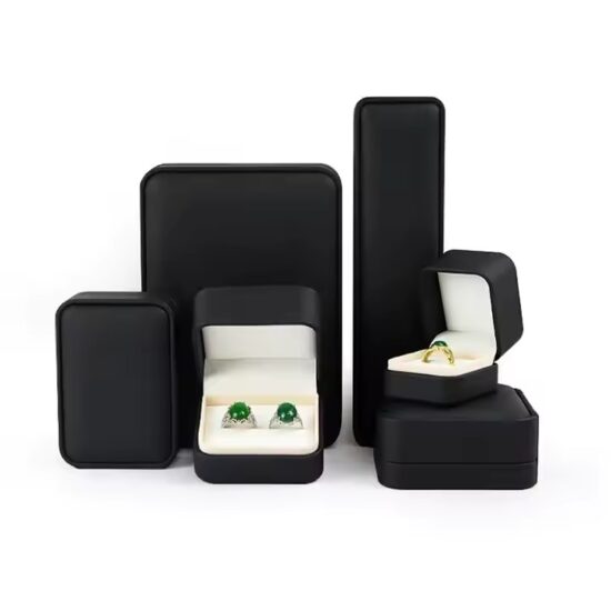 Hot Selling PU Leather Jewelry Box with Velvet Lining