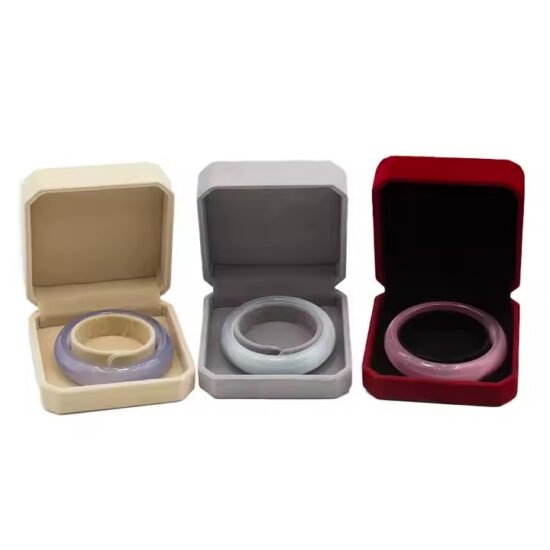 Custom colorful velvet jewelry box with personalized logo
