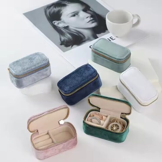 Luxury Dustproof Travel Jewelry Box with Velvet Interior