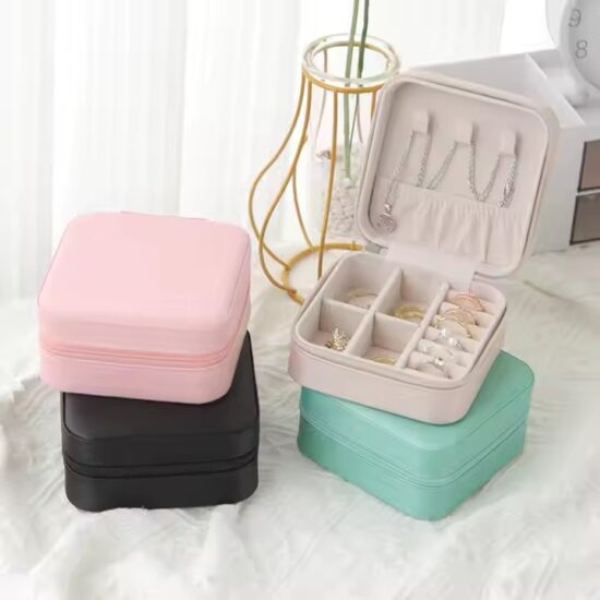 Custom Logo Portable Travel Jewelry Box with Secure Compartments