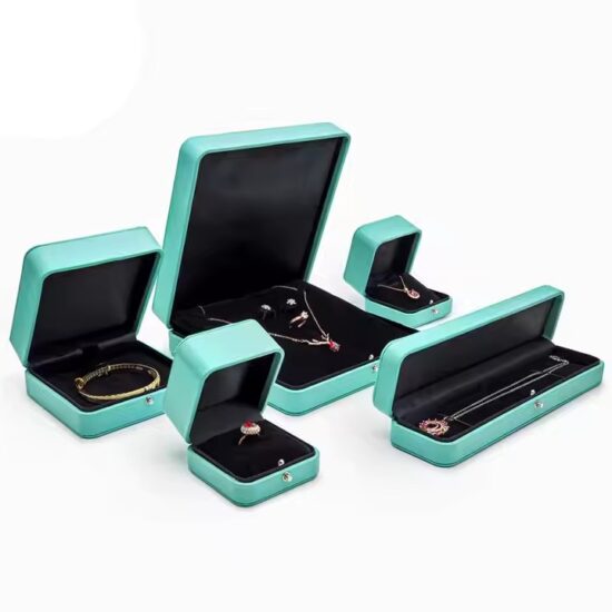 High-End Fashion PU Leather Jewelry Box with Velvet Lining