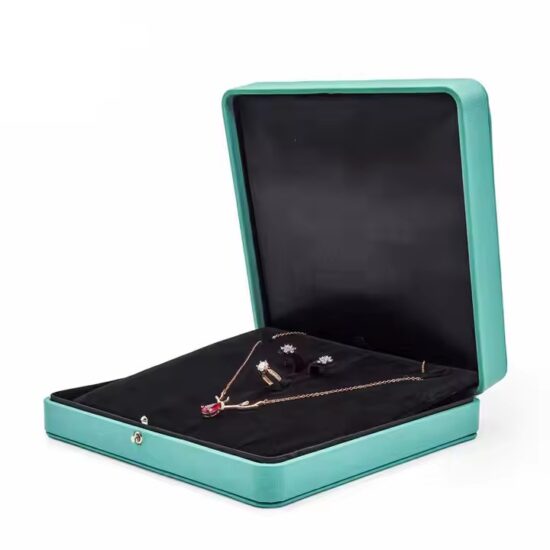 High-End Fashion PU Leather Jewelry Box with Velvet Lining