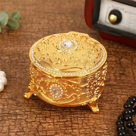 Lightweight Vintage Metal Jewelry Box with Retro Design