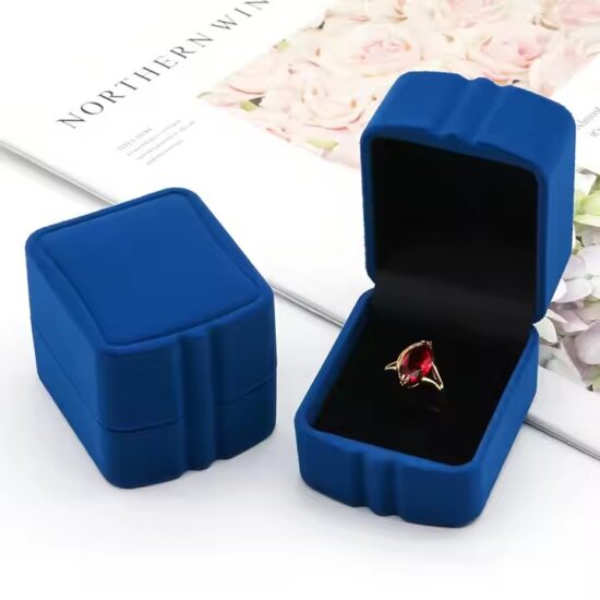 Luxury colored velvet jewelry box for rings and earrings