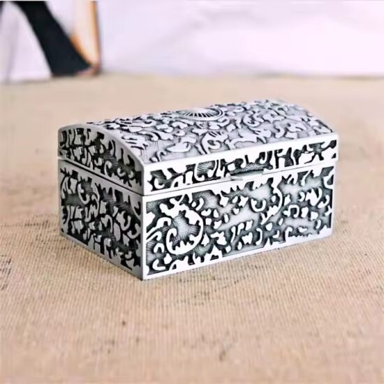 Best-Selling Elegant Metal Jewelry Box with Compartments