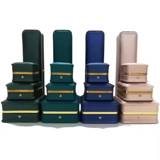 Custom Luxury PU Leather Jewelry Box with Velvet Interior