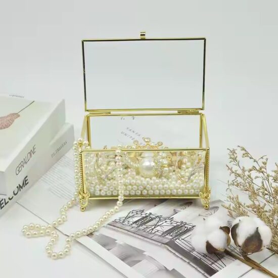 Modern Luxury Glass Jewelry Box for Display and Storage