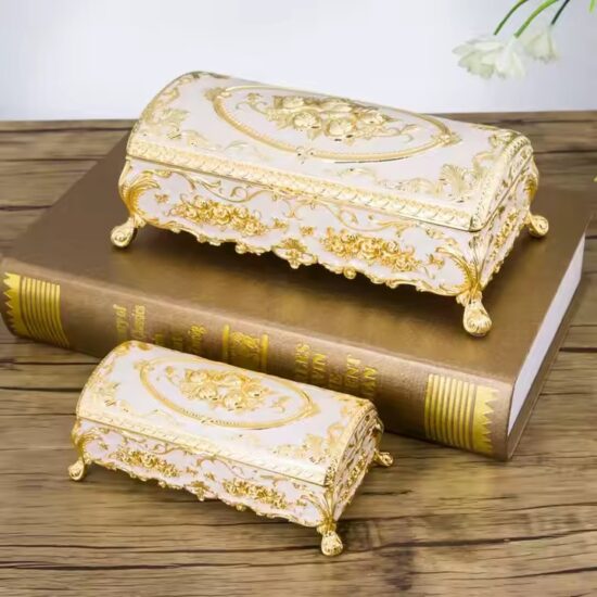 Custom Luxury Metal Jewelry Box with Velvet Interior