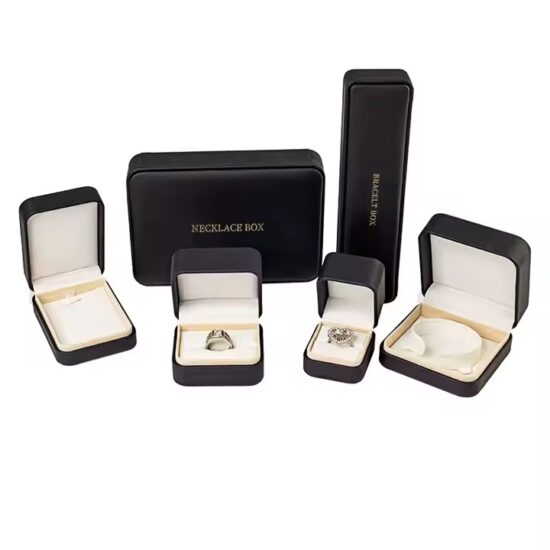 Luxury Fashion PU Leather Jewelry Box with Custom Logo