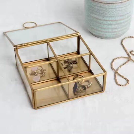 High-Quality Transparent Metal Jewelry Box with Clear Panels