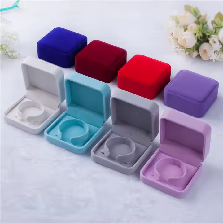 Custom velvet wedding jewelry box with logo for rings and earrings