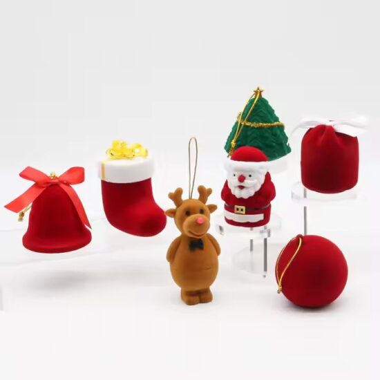 Christmas velvet jewelry box for rings and holiday gifts

