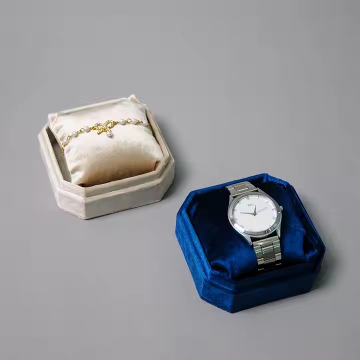 Luxury velvet jewelry box with custom logo and soft-touch design