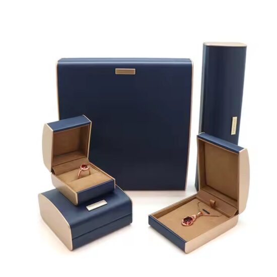 Elegant PU Leather Jewelry Box with Velvet Interior and Custom Logo