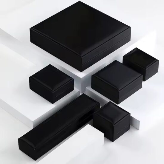 Elegant PU Leather Jewelry Box with Velvet Interior and Custom Logo