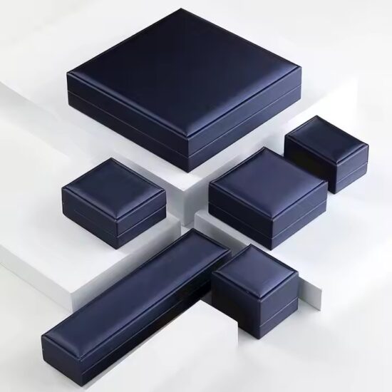 Elegant PU Leather Jewelry Box with Velvet Interior and Custom Logo