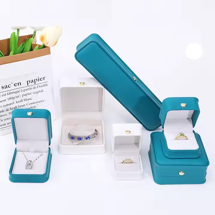 Custom PU Leather Jewelry Box for Full Set Storage
