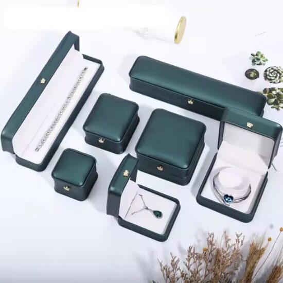 Custom PU Leather Jewelry Box for Full Set Storage