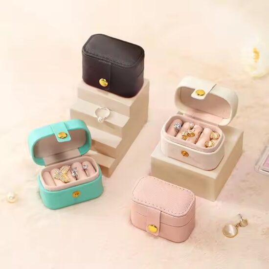 Best-Selling Women’s Wedding Gift Travel Jewelry Box with Elegant Design
