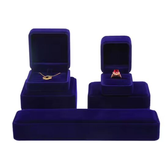Custom velvet travel jewelry organizer box for wholesale