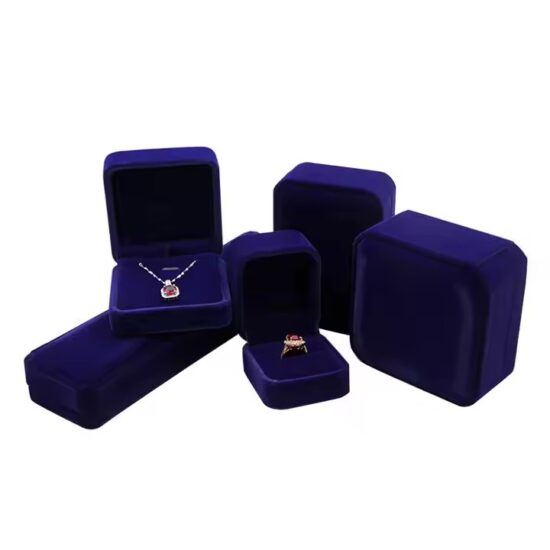 Custom velvet travel jewelry organizer box for wholesale