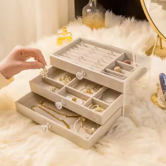 Luxury Acrylic Jewelry Box with Elegant Design