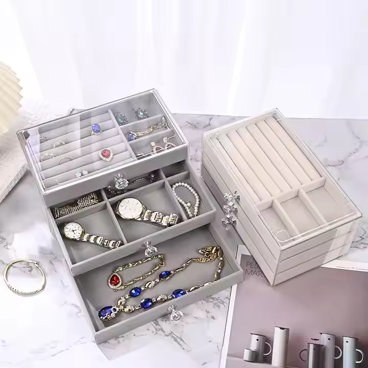 Luxury Acrylic Jewelry Box with Elegant Design
