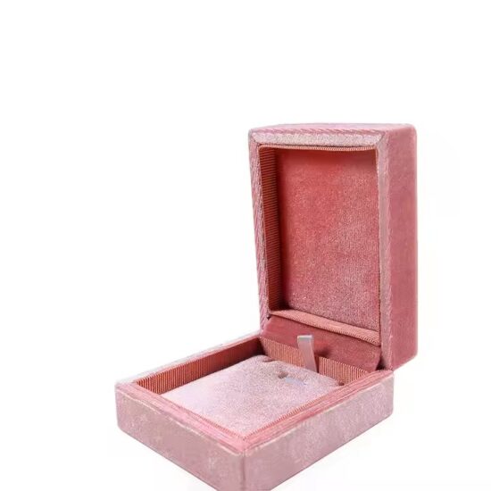 Fashionable velvet jewelry box with custom logo and elegant interior