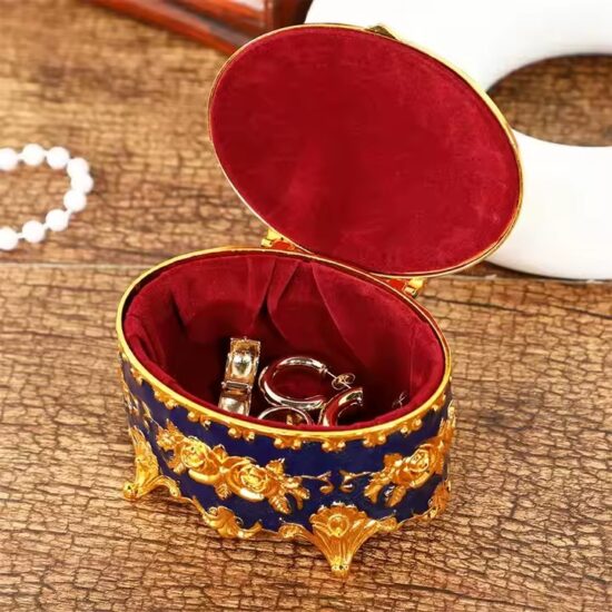 Custom Vintage Luxury Metal Jewelry Box with Engraved Lid