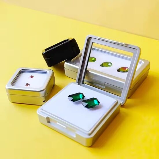 Dustproof Clear Acrylic Jewelry Storage Box with Lid