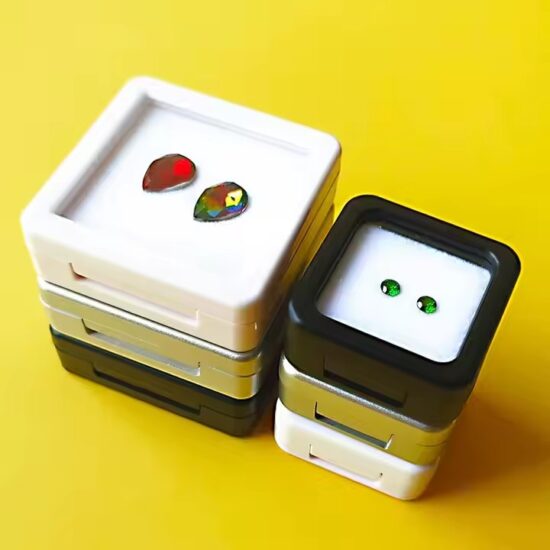 Dustproof Clear Acrylic Jewelry Storage Box with Lid