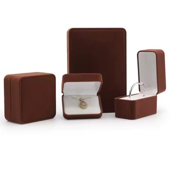 Custom luxury colored velvet jewelry box with elegant design