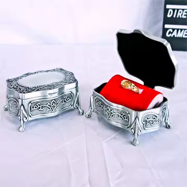 Luxury Metal Jewelry Box with Elegant Finish for Rings and Necklaces