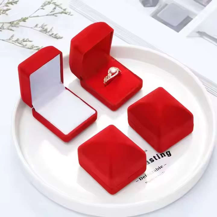 Elegant velvet jewelry box for rings and necklaces with custom logo